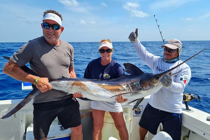 Private Half-Day Fishing Experience in Puerto Morelos - Drinks On Board: Beer Selection, Alcohol, and Staying Comfortable
