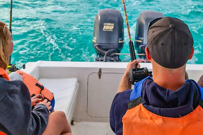 Private Inshore Fishing Experience in Isla Mujeres and Cancún - The catch you’re aiming for: barracuda, snapper, grouper, and seasonal options