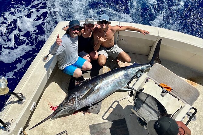 Private Luxury Sportfishing Experience Aboard Limitless - Getting started at Ala Moana Slip F-4 (and why timing matters)