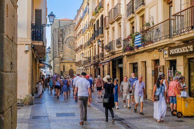 Private Tour San Sebastian & Getaria Fishing Village From Bilbao - San Sebastián orientation: your 2-hour walking start