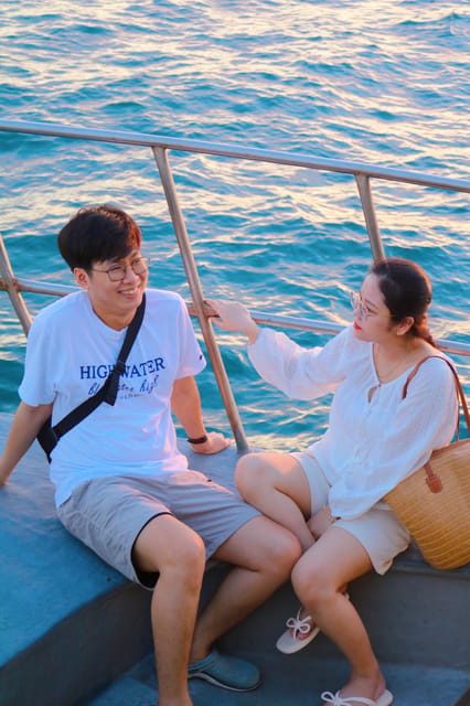 RedRiverTours - Enjoying Sunset & Night Squid Fishing - Aquatopia Water Park and the 3-wire cable cars: why these extras matter