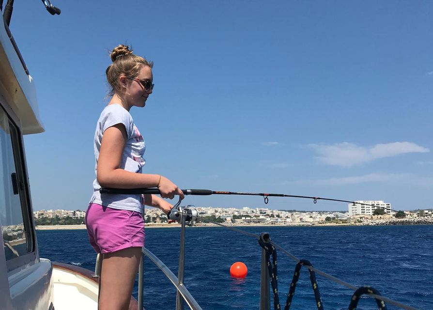 Rhodes: Fishing Boat Trip (Small Group, Food & Drinks incl.) - Lunch on board: the catch gets grilled, plus the extras
