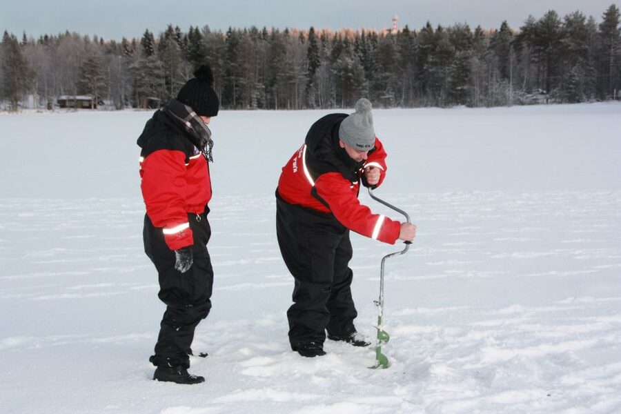 Rovaniemi: Arctic Circle Ice Fishing Experience - FAQ