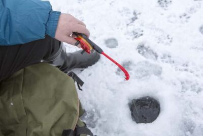 Rovaniemi: Husky and Reindeer Ride with Ice Fishing - Ice Fishing on a Frozen Lake: Safety, Silence, and a Real Goal