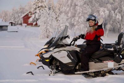 Rovaniemi: Ice Fishing and Snowmobile Tour with Snacks - Getting There from Rovaniemi: Short Transfer, Big Change