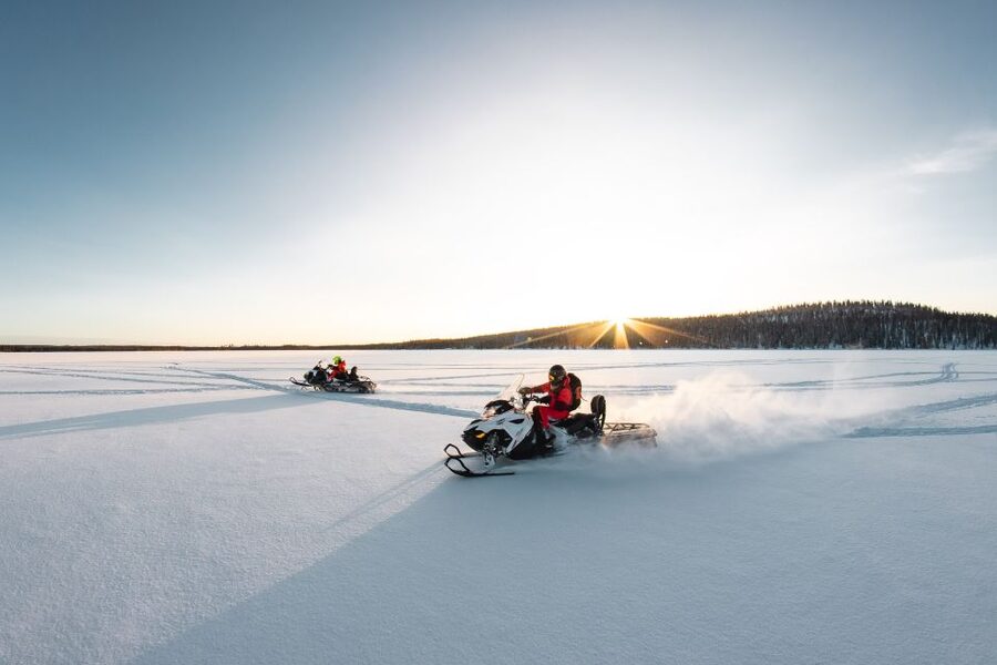 Rovaniemi: Snowmobile and Ice Fishing Adventure with Lunch - The Three Hours of Riding: Frozen Water and Forest Tracks