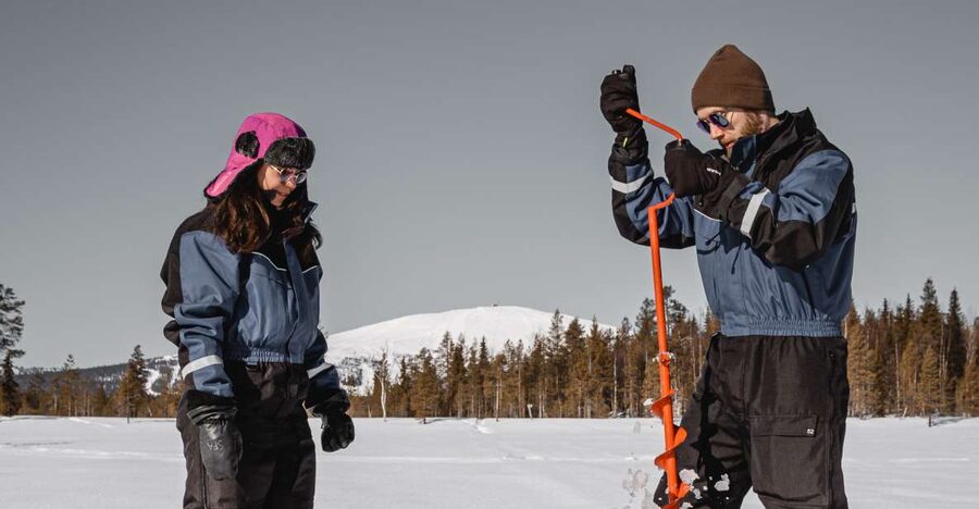 Saariselkä: Arctic Ice Fishing Experience - How the 2.5 hours actually flow on the ice
