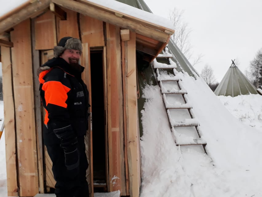 Saariselkä: Ice Fishing Tour to Lake Inari, reindeers& lunch - Key things to know before you go