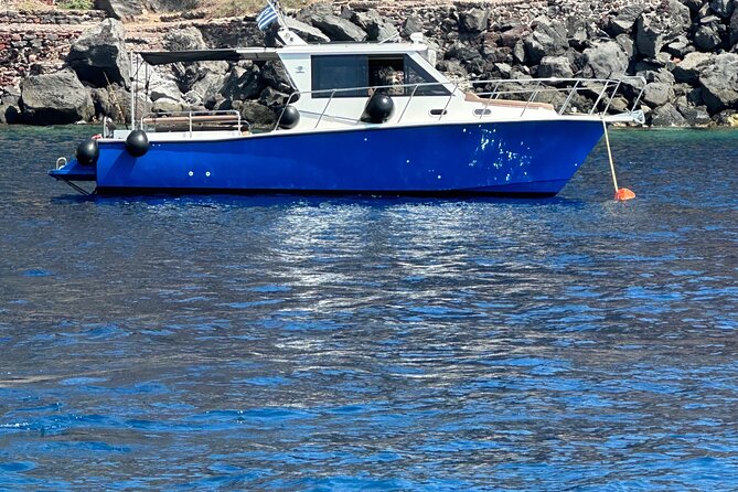 Santorini Fishing Private Cruise boat tour - BBQ, Snorkeling - Ormos Ammoudiou Start: What “private cruise” feels like in practice