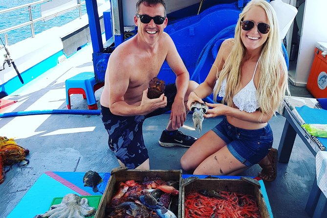Semi - Private Fishing Tour (transportation included) - From nets to hand lines: how the fishing actually works
