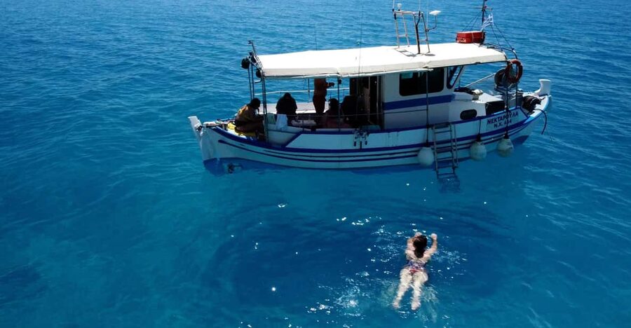 Sfakia fishing trip daytime - From Chora Sfakion to the morning nets