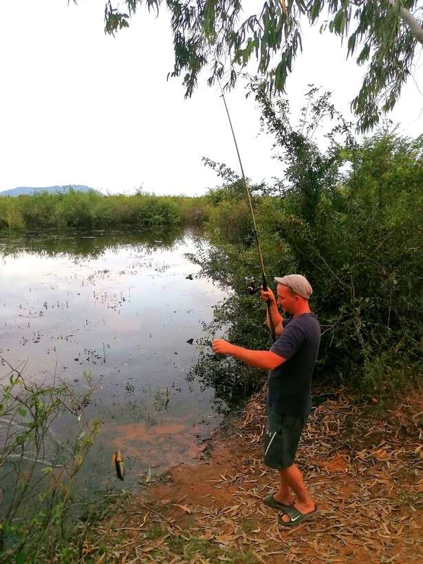 Siem Reap: Fishing in the rice fields, in the villages of Siem Reap - Why rice-field fishing in Siem Reap feels so different