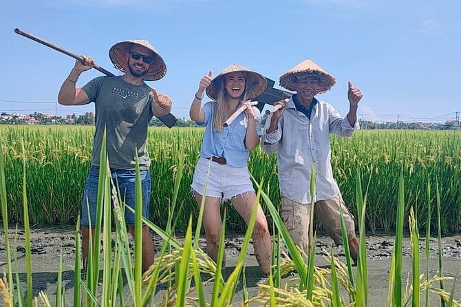 Small Group Bicycle Tour with Farming and Fishing Experience - Cam Thanh: From War Shelter to Working Village