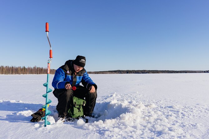 Snowmobiling and ice fishing in Apukka Resort, Rovaniemi - Weather, timing, and packing advice that won’t waste your trip