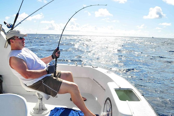 Sport Fishing at the Caribbean Sea. Enjoy an amazing time with friends & family - When Seas Get Rough: Expect Adaptation, Not Perfection