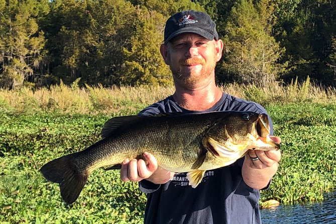 St Johns River Fishing Trip near Daytona - Fishing for Trophy Largemouth Bass (And What “Guided” Means)