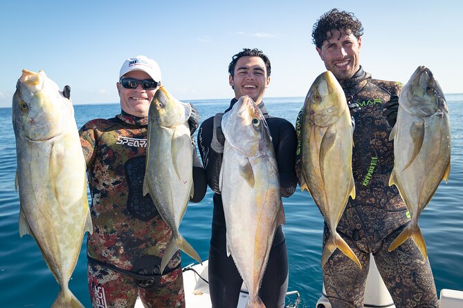 Sub Fishing And Snorkeling In The Waters Of Capri - The full 5-hour flow: how the pacing feels on a small private group