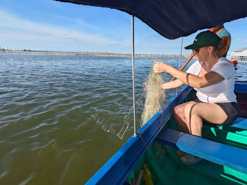 Tam Giang Lagoon & Boat Day Trip with Fishing Experience - Ru Cha Mangrove Forest: The observation tower moment you’ll remember