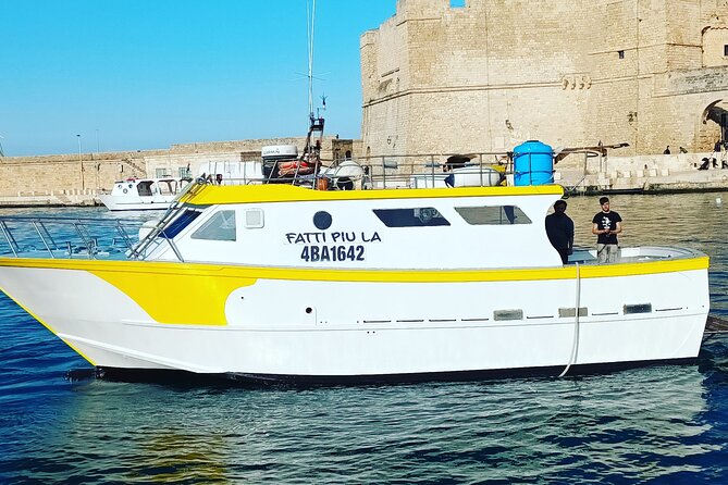 Tour Monopoli - The main route: from the ancient port to Abbey of Santo Stefano
