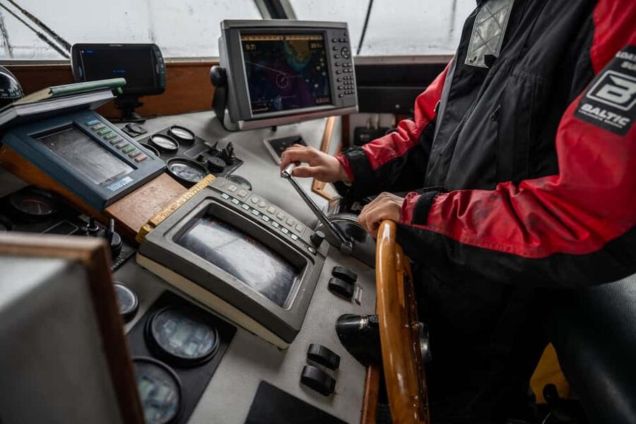 Tromsø: Nocturnal cod fishing with meal. - What Happens During the Trip: A Clear Timeline of the 3 Hours