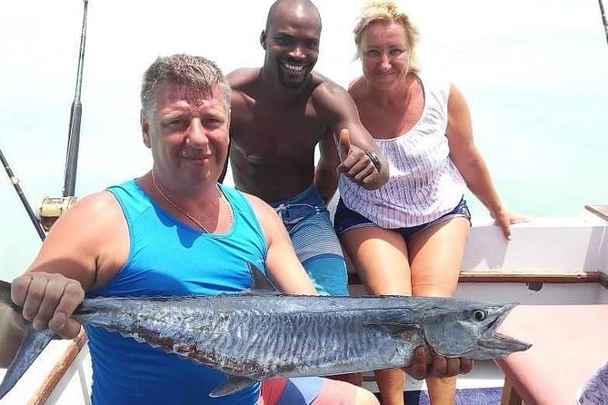 Zanzibar Deep Sea Fishing & Local fishing. - Entering Zanzibar’s deep-sea zone early: the 6:30am start